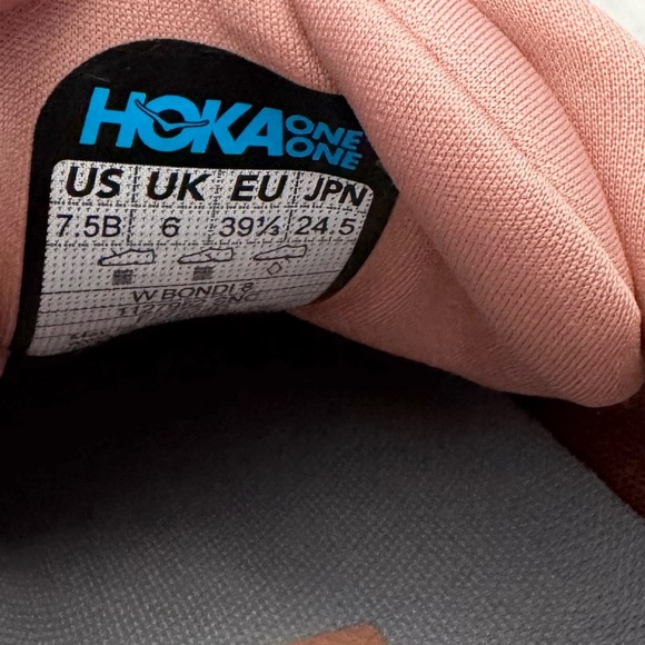 HOKA Women’s Bondi 8 Sandstone Cream Running Shoes - Picture 5 of 11